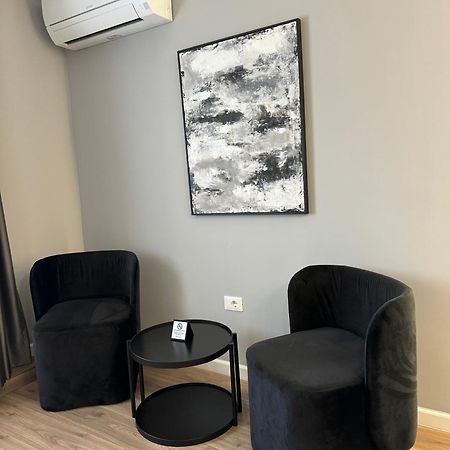L'Hotel Тирана Екстер'єр фото