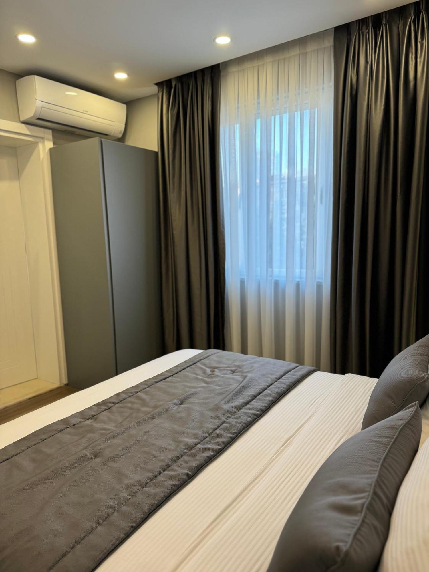 L'Hotel Тирана Екстер'єр фото