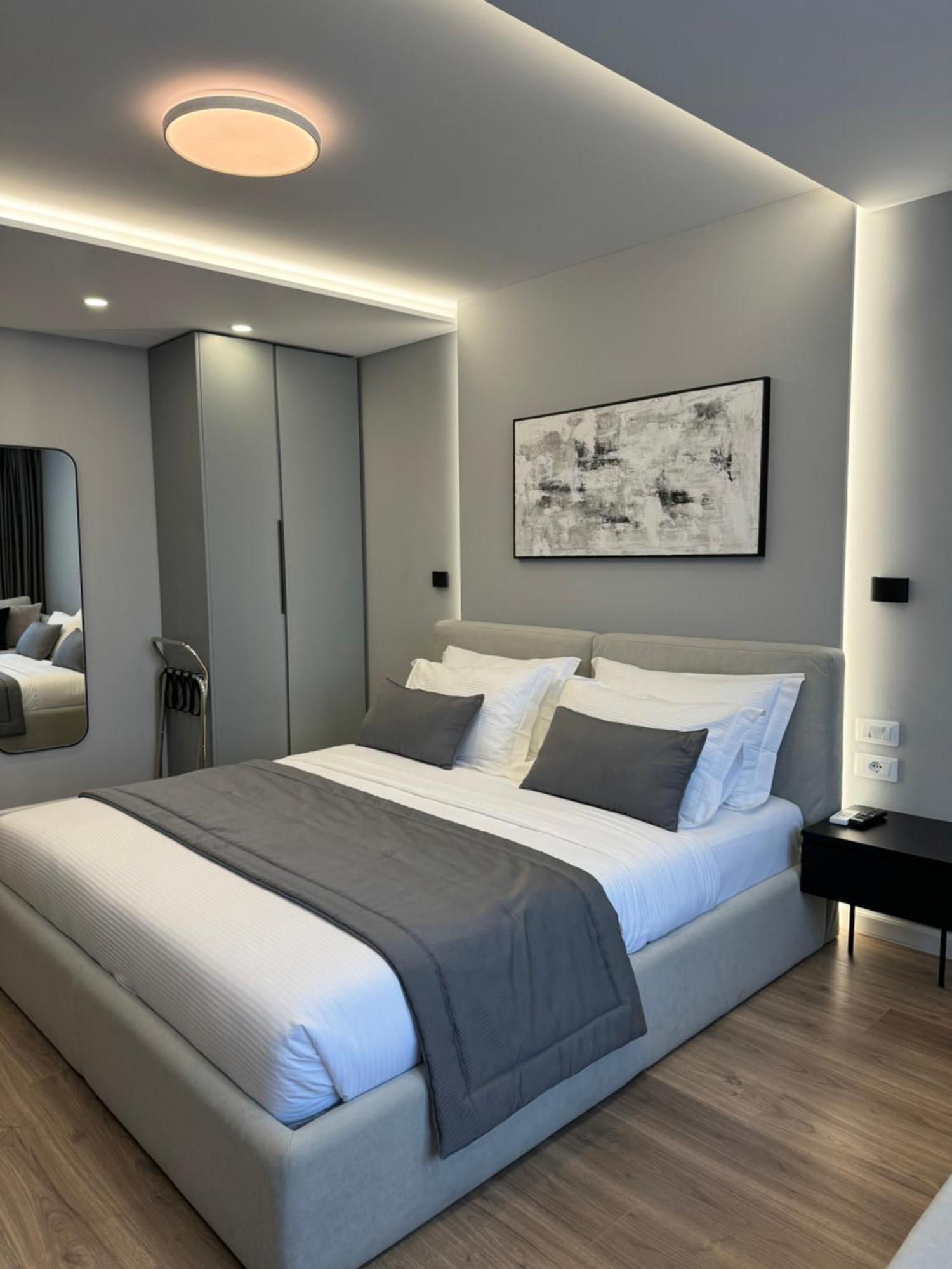 L'Hotel Тирана Екстер'єр фото