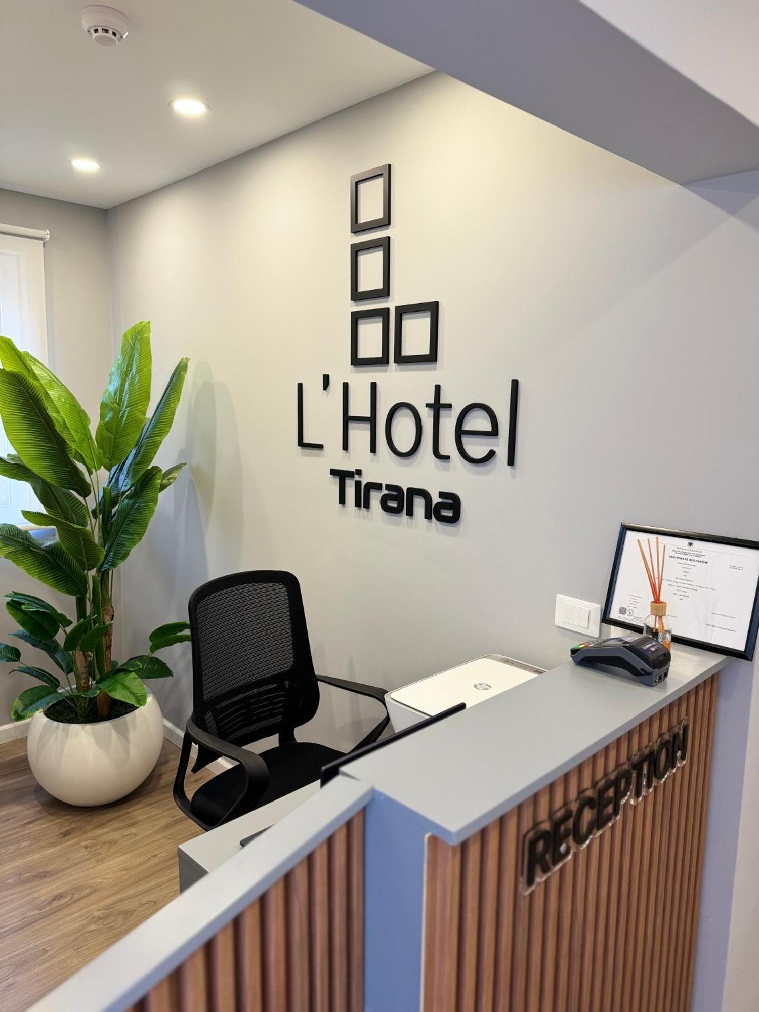 L'Hotel Тирана Екстер'єр фото